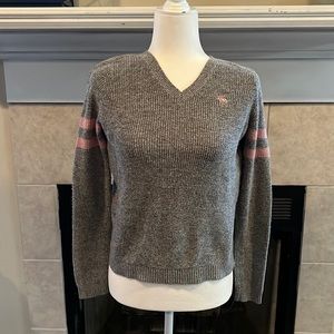Abercrombie kids gray v-neck with sparkly pink stripes on sleeve. Size 11/12